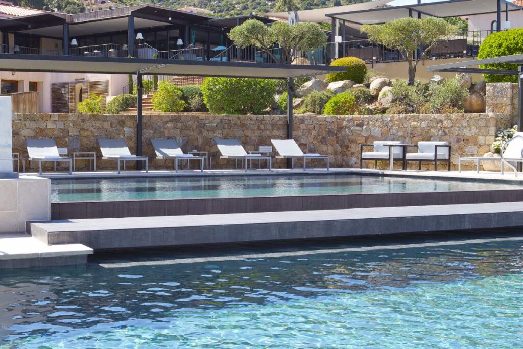 la villa calvi piscine