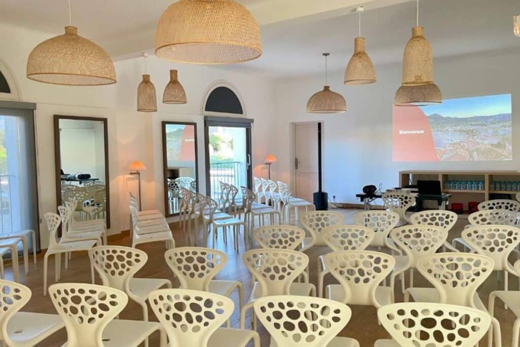 salle séminaire villa calvi