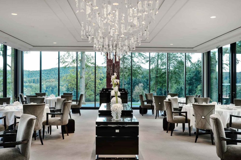 villa rene lalique restaurant bd∏reto guntli 1