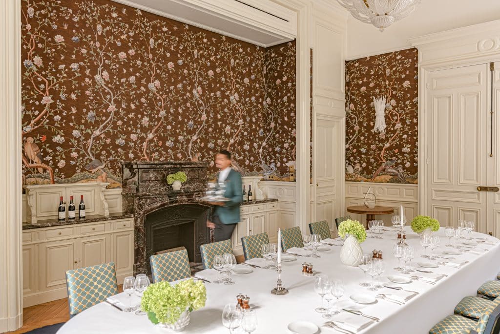 saint james paris club room 2