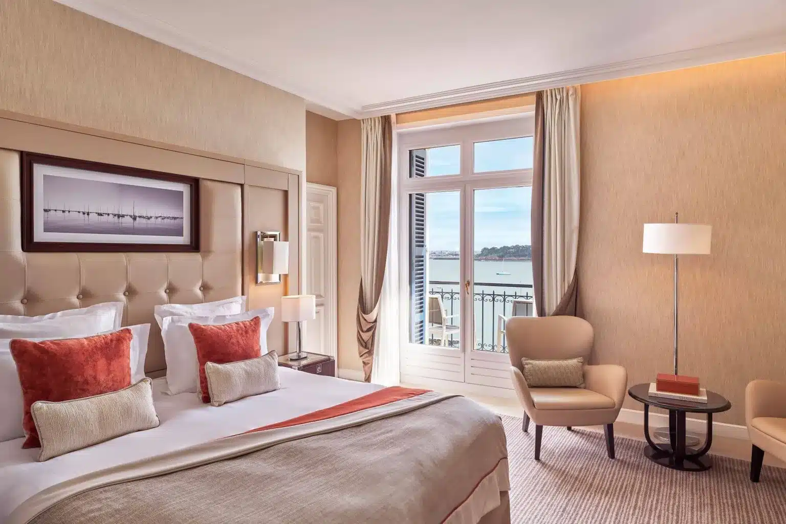chambre deluxe mer grand hôtel de dinard