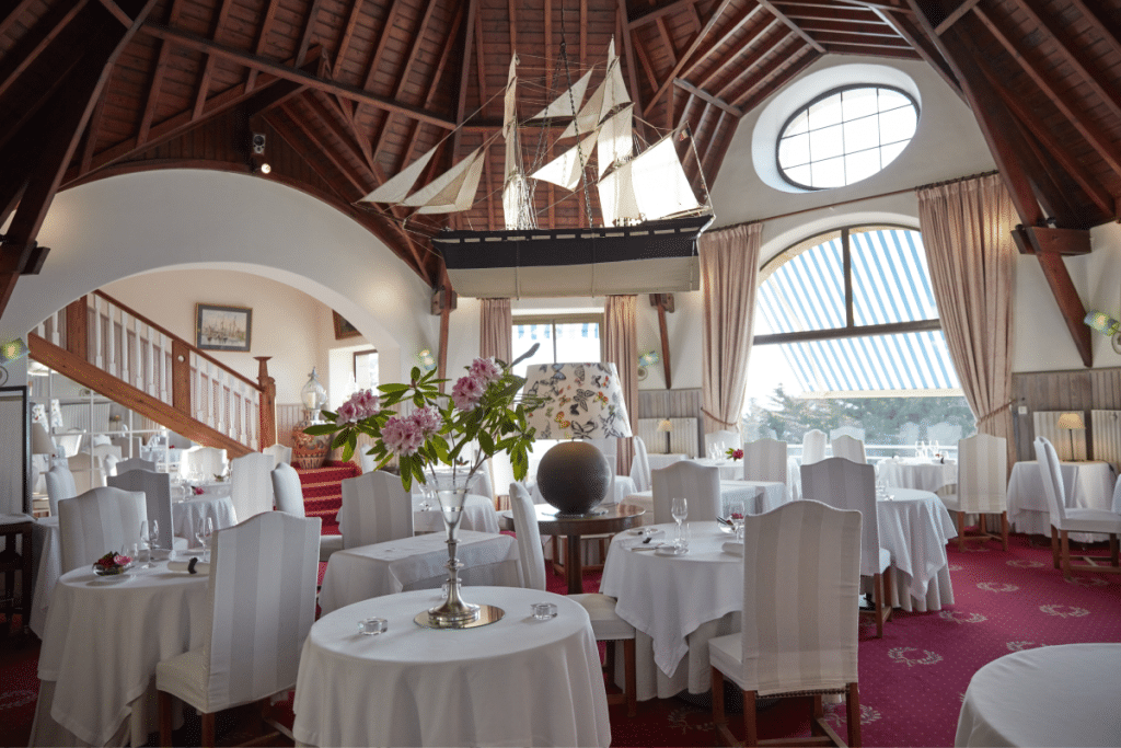 hs carroussel hotel