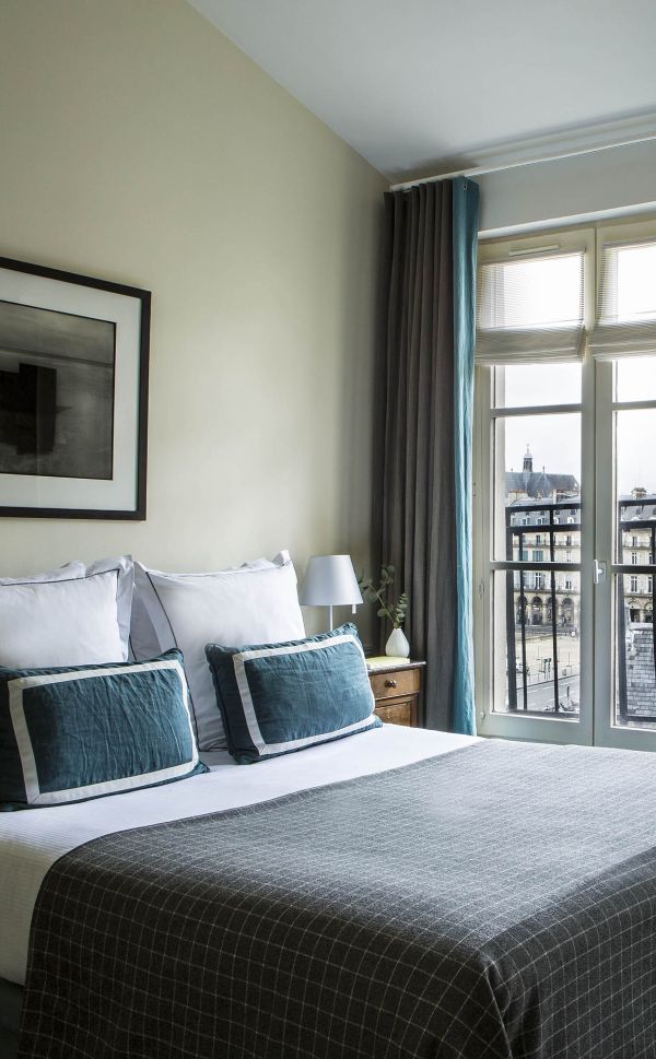 2019 hotel de la place du louvre gilles trillard chambre duplex louvre 2 verticale