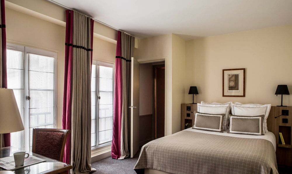 2019 hotel de la place du louvre gilles trillard chambre supe╠ürieur cour 0 copie