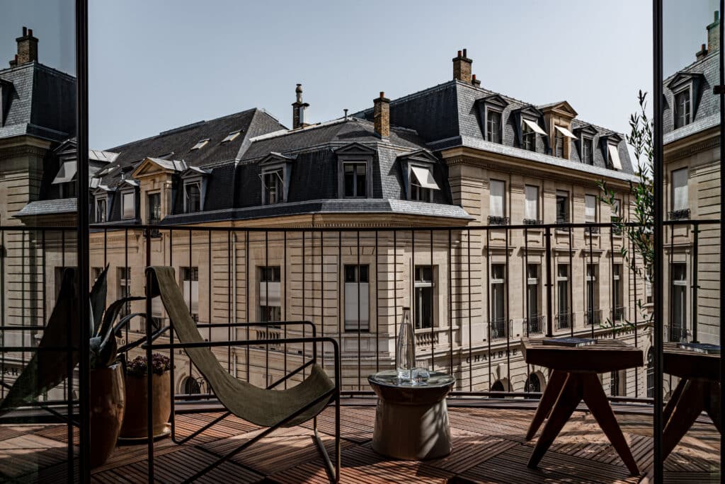 norman paris junior suite corner 5 ©mrtripper