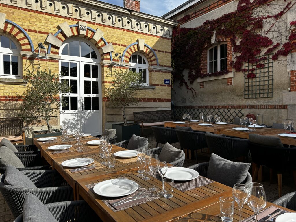 cour exterieure